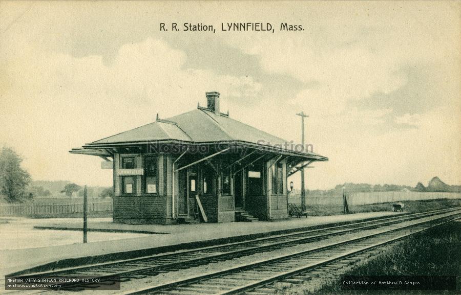 Postcard: Railroad Station, Lynnfield, Massachusetts